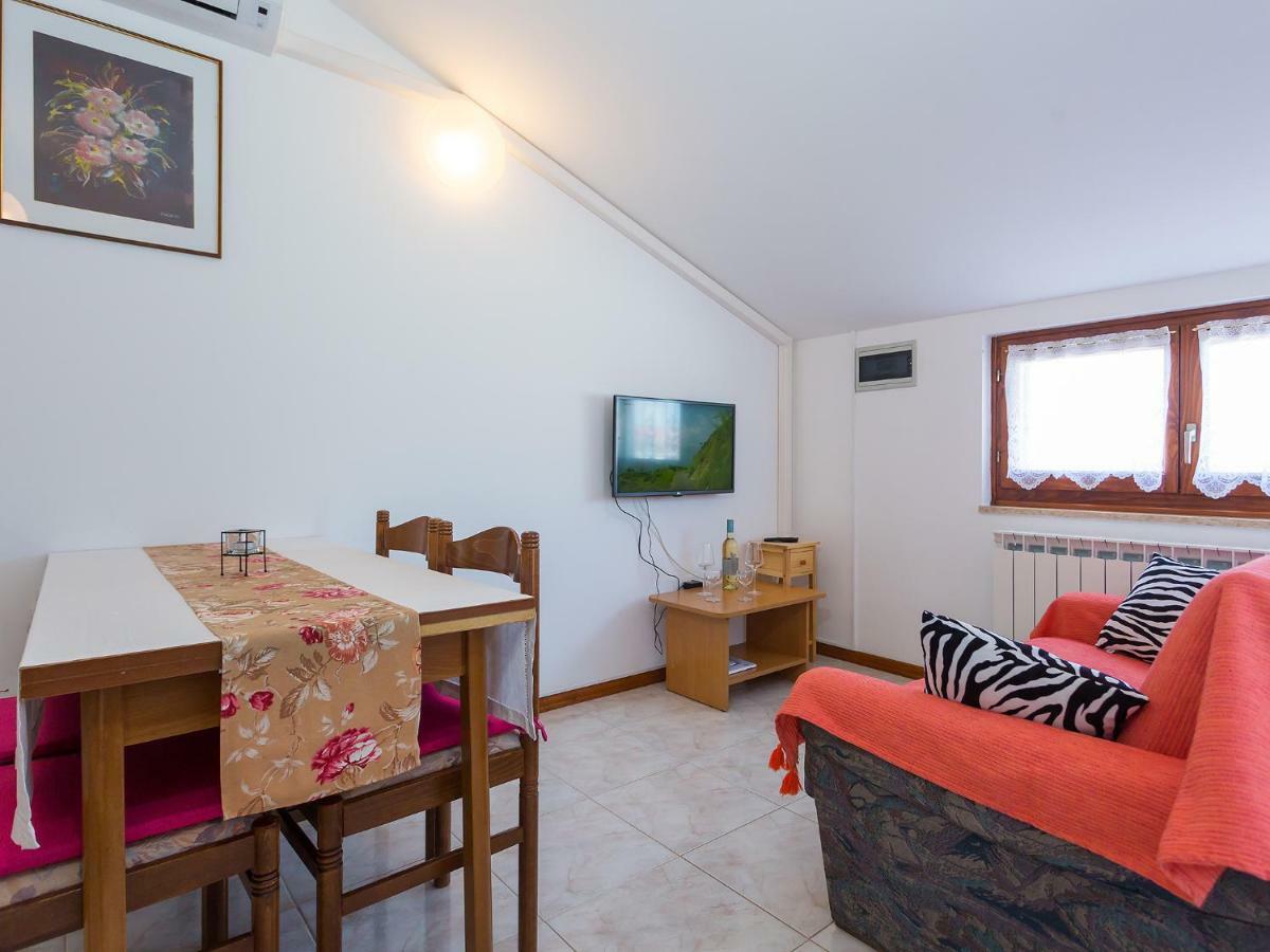 Apartament Elena