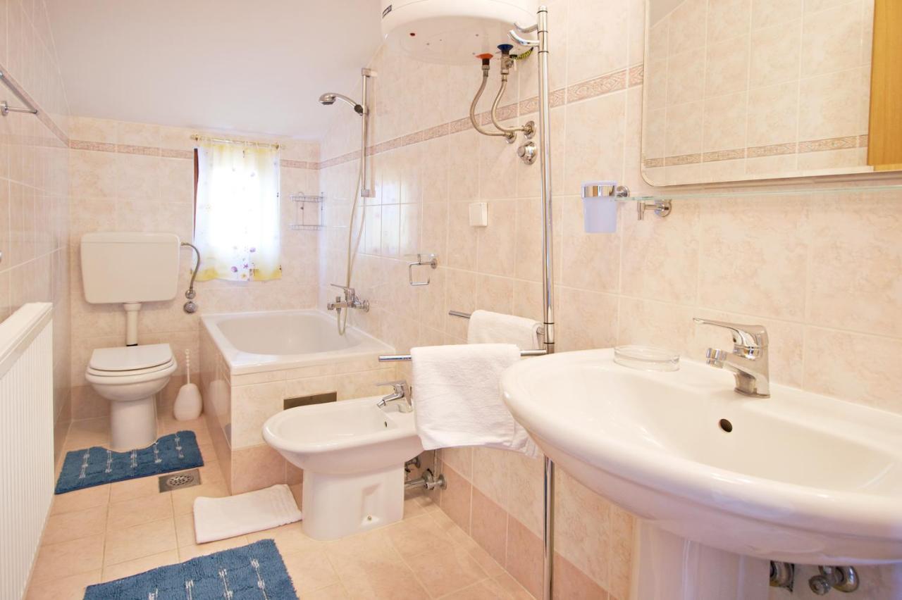 Elena Apartament